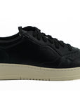 Elegant Black Leather Sneakers - Unisex Style