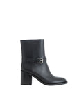 Elegant Leather Ankle Boots with Chic Buckle Detail