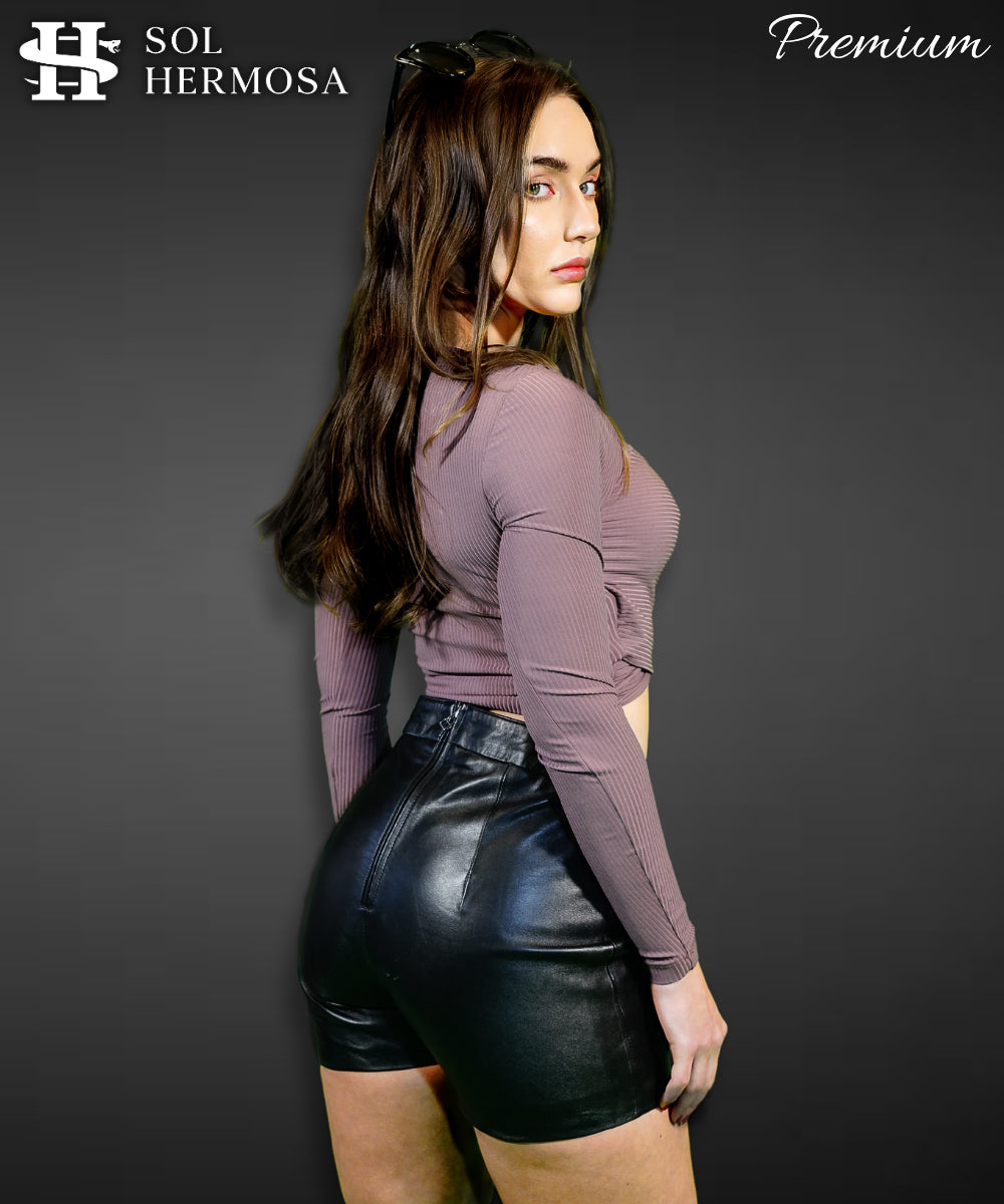 Women&#39;s Leather Shorts