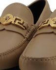 Exquisite Medusa Gold-Tone Leather Loafers
